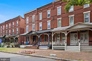 340 E Union St, Burlington, NJ 08016 - Photo 2