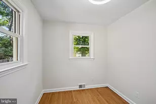323 Crawford Ave, Maple Shade, NJ 08052 - Photo 18