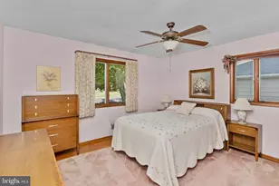 8 Hunt Rd, Bordentown, NJ 08505 - Photo 10
