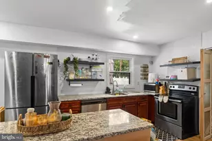 103 Holbrook Ln, Willingboro, NJ 08046 - Photo 12