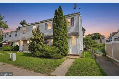 112 Stacy Court, Burlington, NJ 08016 - Photo 1