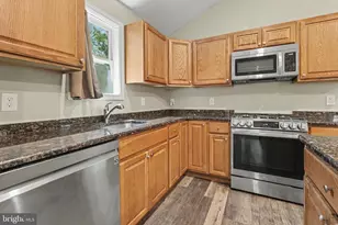 23 Gentian St, Browns Mills, NJ 08015 - Photo 8