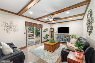 14 Patrick Henry Dr, Marlton, NJ 08053 - Photo 18