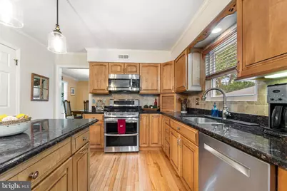 14 Patrick Henry Drive, Marlton, NJ 08053 - Photo 16
