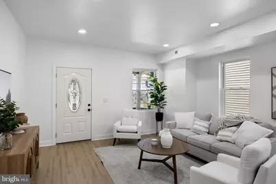 25 S Holly Avenue, Maple Shade, NJ 08052 - Photo 6