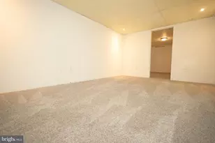 111 N Hunterdon Ave, Mount Holly, NJ 08060 - Photo 22