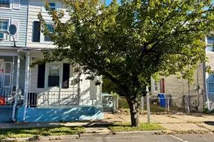 16 E Federal St, Burlington, NJ 08016 - Photo 2