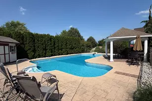 13 Cobblestone Ct, Mansfield Township, NJ 08022 - Photo 2