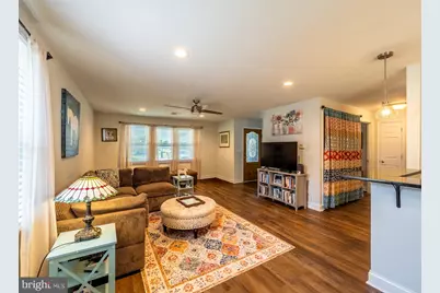 18 Dorchester Drive, Southampton, NJ 08088 - Photo 4