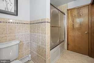 2048 Bustleton Rd, Burlington, NJ 08016 - Photo 32