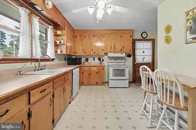 2048 Bustleton Road, Burlington, NJ 08016 - Photo 14