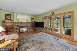 2048 Bustleton Rd, Burlington, NJ 08016 - Photo 22