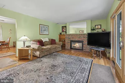 2048 Bustleton Road, Burlington, NJ 08016 - Photo 24