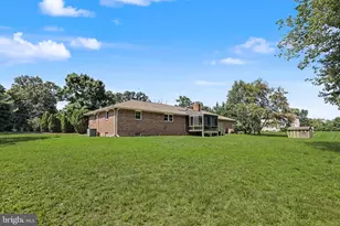 2048 Bustleton Rd, Burlington, NJ 08016 - Photo 50