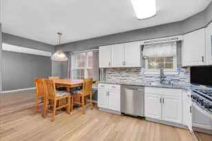 24 County Ave, Maple Shade, NJ 08052 - Photo 14
