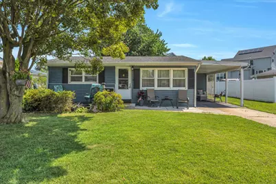 569 N Coles Avenue, Maple Shade, NJ 08052 - Photo 2