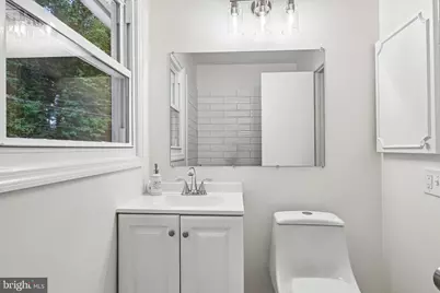86 E River Drive, Willingboro, NJ 08046 - Photo 32