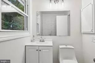 86 E River Dr, Willingboro, NJ 08046 - Photo 32