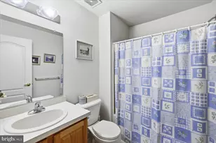 24 Lowell Dr, Marlton, NJ 08053 - Photo 32