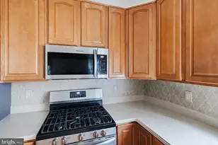 24 Lowell Dr, Marlton, NJ 08053 - Photo 12