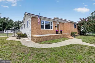 601 Dauphin St, Riverside, NJ 08075 - Photo 2