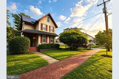 513 Cinnaminson Street, Riverton, NJ 08077 - Photo 1