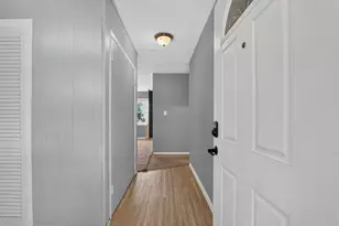 6 Meadowbrook Pl, Willingboro, NJ 08046 - Photo 6