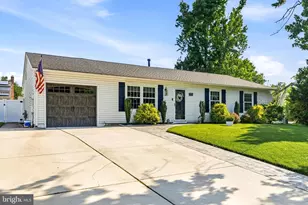 15 Grayburn Dr, Marlton, NJ 08053 - Photo 1