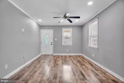 211 S Cedar Avenue, Maple Shade, NJ 08052 - Photo 8