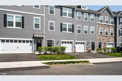 56 Rome Way, Mount Laurel, NJ 08054 - Photo 2