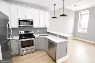 23 E Union St, Burlington, NJ 08016 - Photo 4