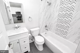 23 E Union St, Burlington, NJ 08016 - Photo 10