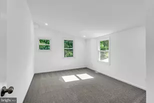 307 Jones Ave, Burlington, NJ 08016 - Photo 16