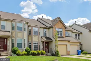 100 Sandhurst Dr, Mount Laurel, NJ 08054 - Photo 4