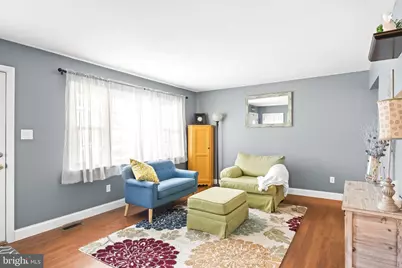211 Tenby Chase Drive, Delran, NJ 08075 - Photo 6