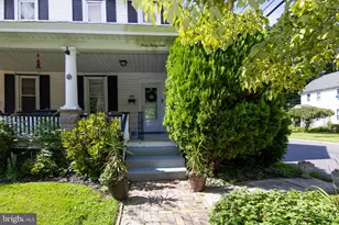 339 W 2nd St, Moorestown, NJ 08057 - Photo 2