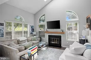 11 Kettlebrook Dr, Mount Laurel, NJ 08054 - Photo 4