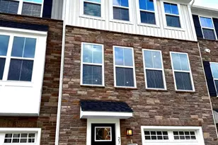 27 Foxwood Dr, Hainesport, NJ 08036 - Photo 1