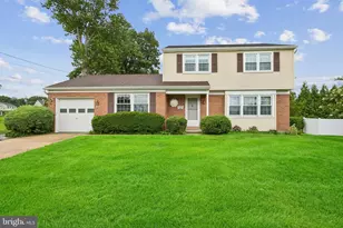 113 Sheraton Ave, Cinnaminson, NJ 08077 - Photo 2