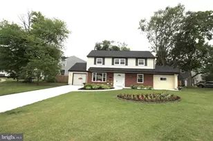 20 Marlborough Ave, Marlton, NJ 08053 - Photo 2
