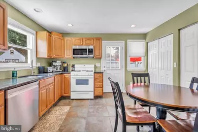 15 Radnor Boulevard, Marlton, NJ 08053 - Photo 10
