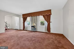 36 Neptune Ln, Willingboro, NJ 08046 - Photo 4