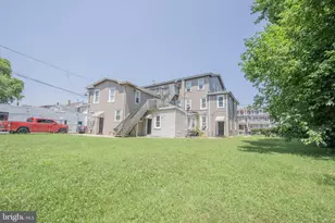 200 E Broad, Burlington, NJ 08016 - Photo 10