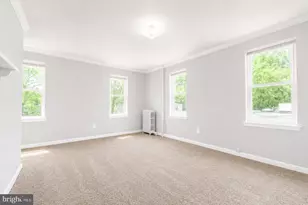 200 E Broad, Burlington, NJ 08016 - Photo 2