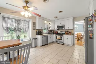 608 Ave D, Southampton, NJ 08088 - Photo 4