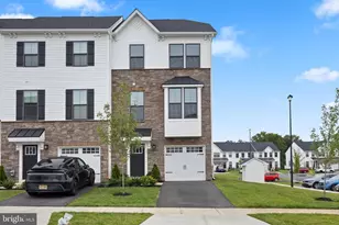 33 Peppermint Ln, Mount Laurel, NJ 08054 - Photo 4