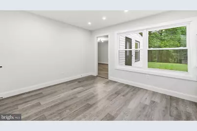 27 Parkside Circle, Willingboro, NJ 08046 - Photo 16