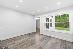 27 Parkside Cir, Willingboro, NJ 08046 - Photo 16