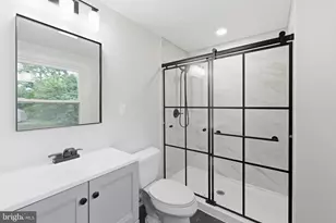 27 Parkside Cir, Willingboro, NJ 08046 - Photo 20