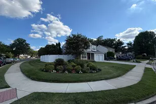 1 Devonshire Ct, Mount Laurel, NJ 08054 - Photo 4